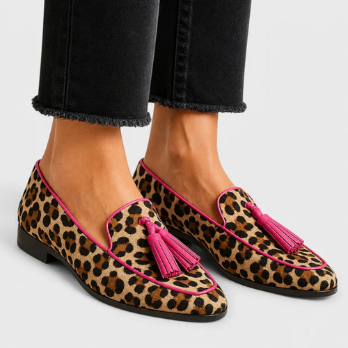 Braulia | Mocasín Leopardo con Borlas Fucsia